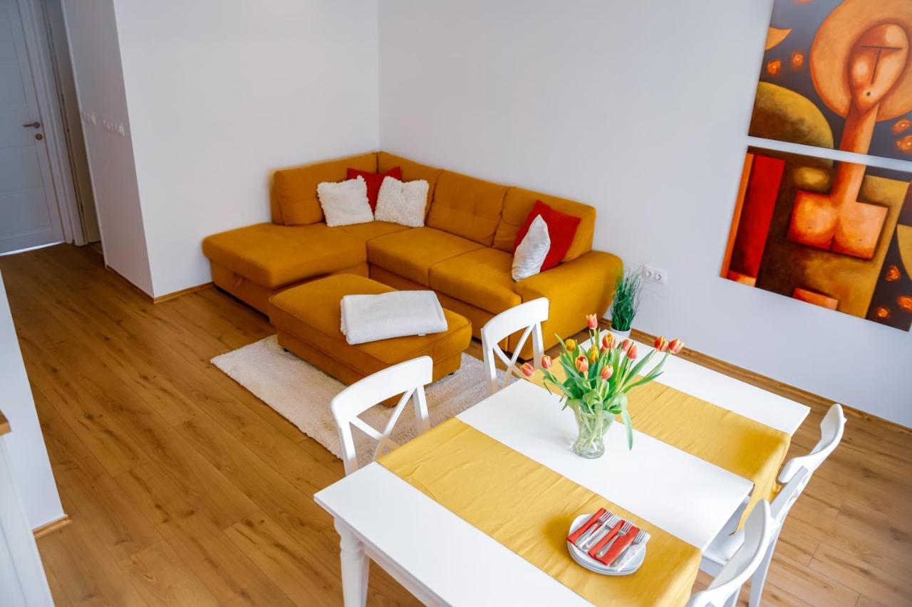 Cozy Apartment In The Downtown Győr Kültér fotó